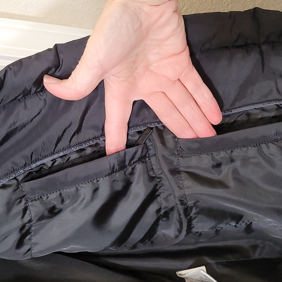 CALVIN KLEIN | Duck Down Jacket with Removable Hood - Medium - Picture 9 of 12